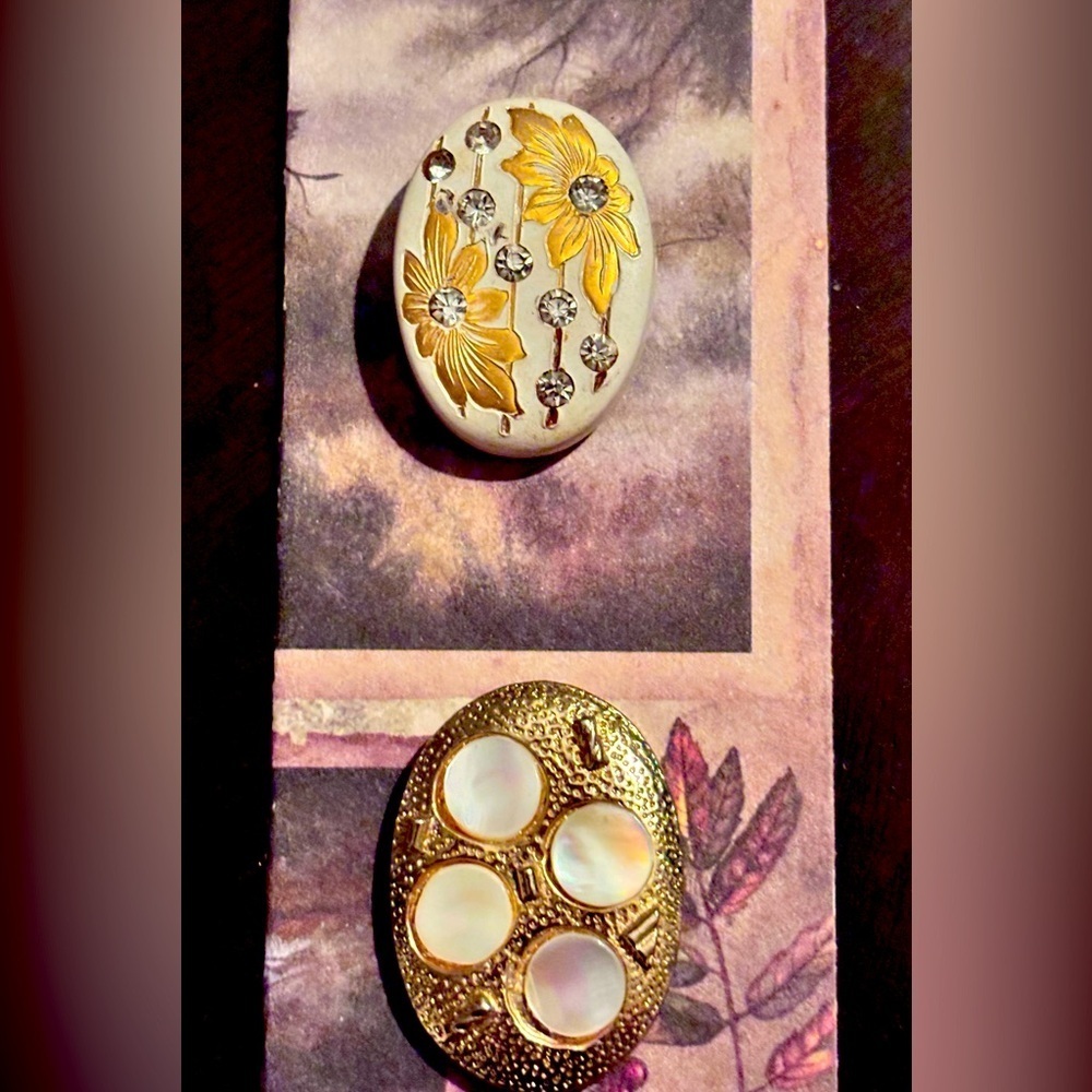 Vintage Jewelry Magnet Set Unique Magnets Upcycled Home Decor,One of a Kind Gift